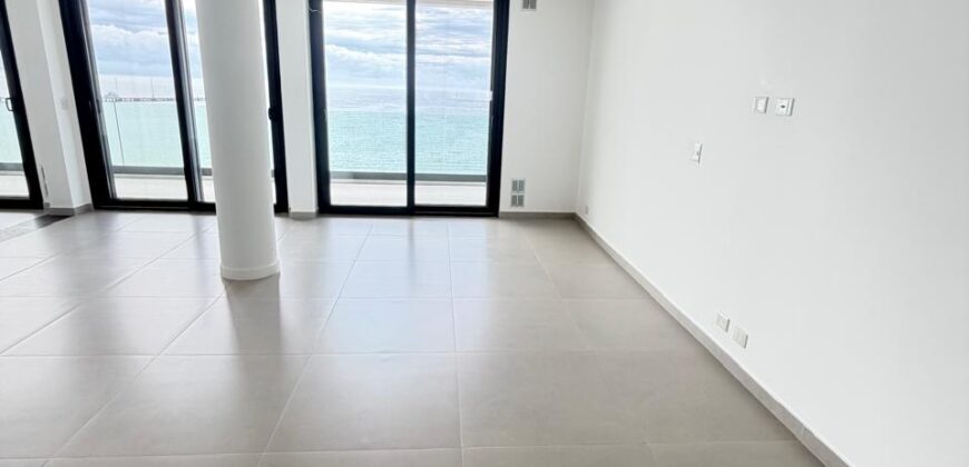 Edificio Grimm – FRENTE AL MAR Edificio Grimm – FRENTE AL MAR