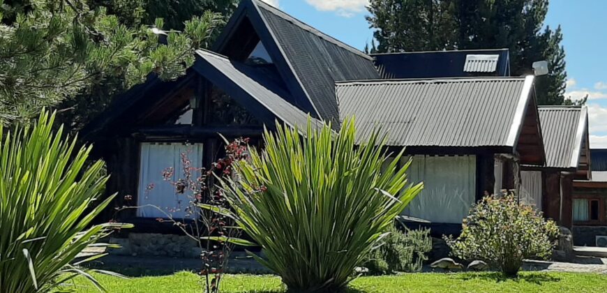 Lago Puelo – Chubut-  CASA