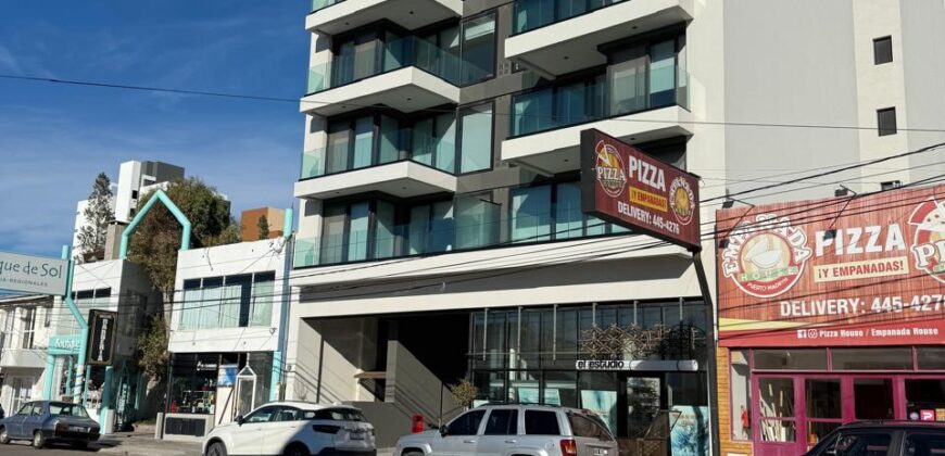 LOCAL COMERCIAL – Frente al mar