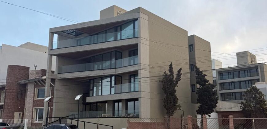 EDIFICIO ALTA MAR