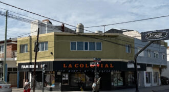Local Comercial – Av. Gales y Reconquista