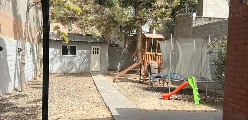 CHALET  Ubicación – Zona Sur