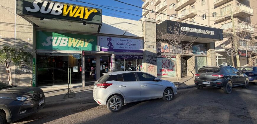 LOCALES COMERCIALES – PLENO CENTRO