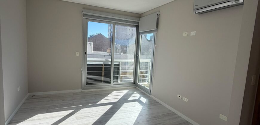 EDIFICIO 4M – ALQUILER – VISTA AL MAR